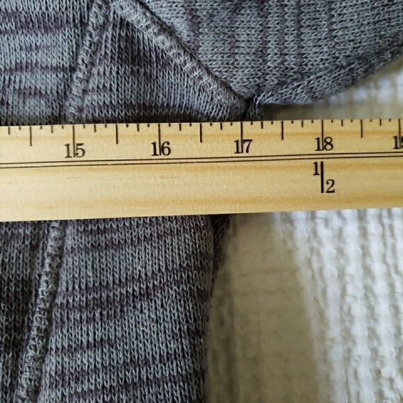 Avalanche Gray Full Zip Lightweight Athletic Jacket Zip Pockets Women's Size L - Picture 9 of 9